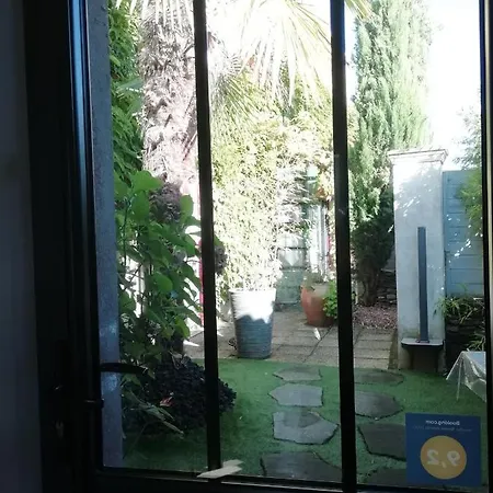 Hébergement de vacances Le *