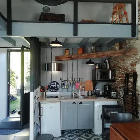 Le Holiday home
