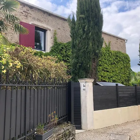 Le Holiday home